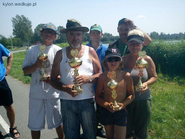 PUCHAR ZARZĄDU KOŁA NR 11 OPOCZNO-MIASTO 01.07.12