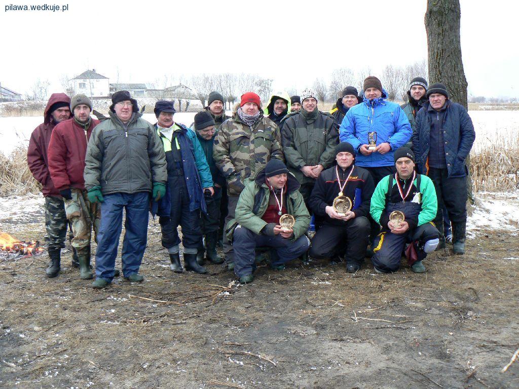 Ekstremalne zawody podlodowe koła w Pilawie 26.02.12