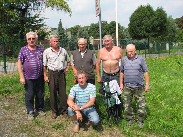 SPOTKANIE SENIORÓW NAD STAWEM BASZTA 06.08.11