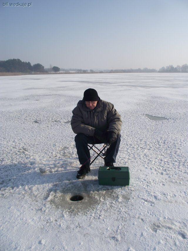 Podlodowe zawody Koła Miejskiego Trzcianka 04.03.11