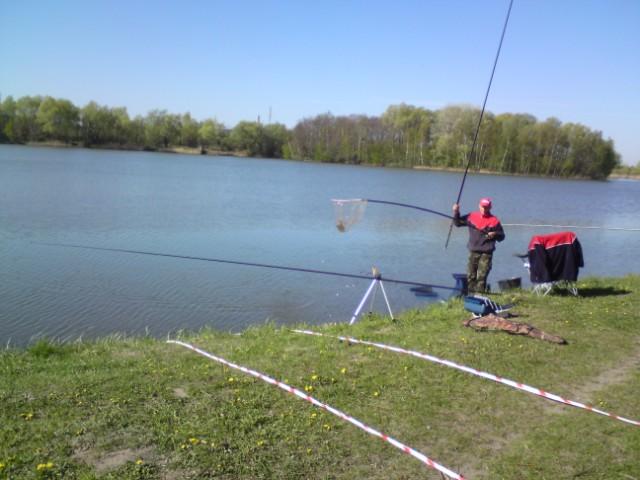 SPŁAWIKOWE ZAWODY WĘDKARSKIE z okazji DNIA WĘDKARZA 25.04.2010