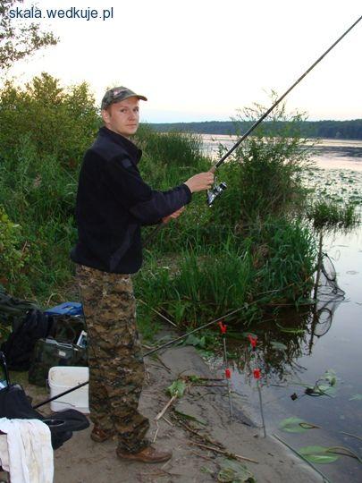 Wędkarstwo gruntowe - zacięcie i hol ryby