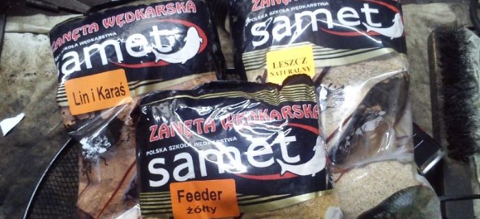 Jak dobierać zanętę na płocie i leszcze