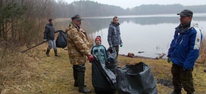 Wiosenne sprzątanie - J.Jeleniewo 29.03.15