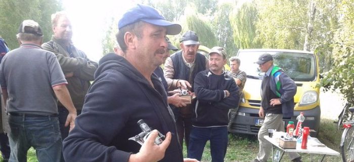 ZAWODY ,,OLDBOJÓW,, W KOLE ,,RAWKA,,
