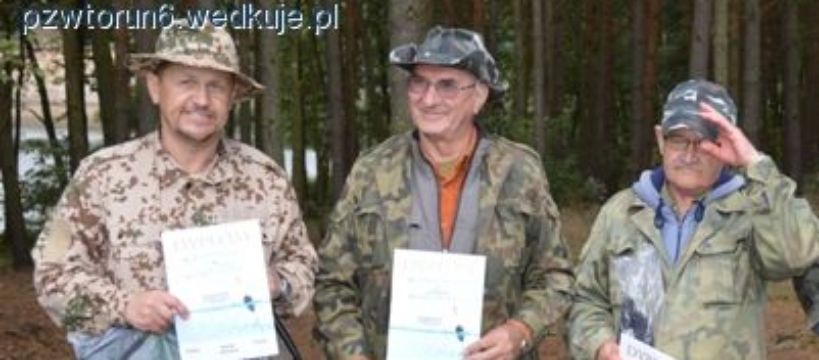 Jesienny spławik i sprzątanie .