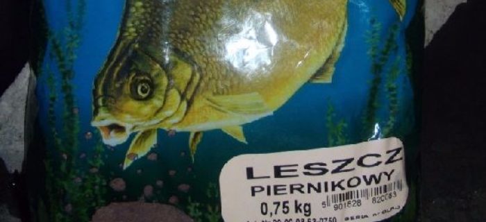 Zanęta Dragon Quattro Leszcz Piernikowy