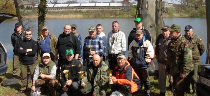 Towarzyskie zawody spławikowe - Kiczarowo, jezioro Białe, 3 maja 2016r. BRAK MIEJSC!
