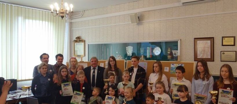 Sukces młodych plastyków wedkarzy