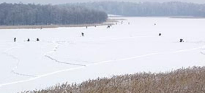 Łowienie pod lodem