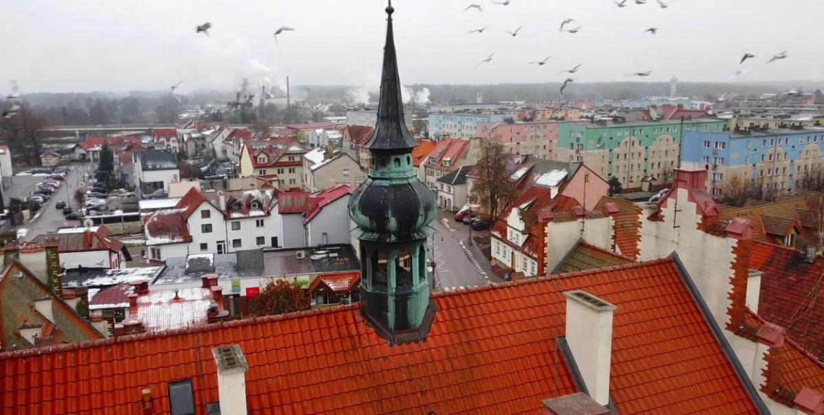 Wielka litera dla mieszkańców Pisza: Rewolucja w ortografii od 2026 roku