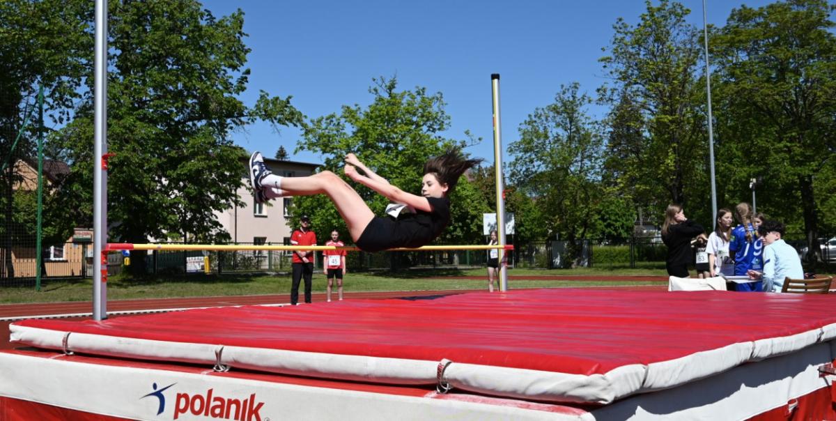 Powiatowe Zawody w Lekkiej Atletyce Szkół Podstawowych – znamy zwycięzców