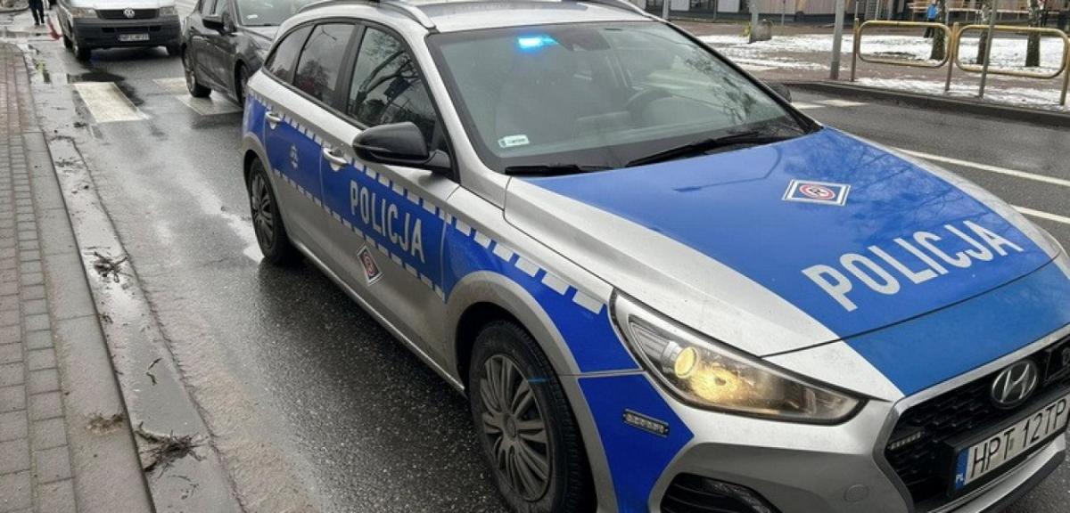 Wypadek na ul. Kwiatowej w Piszu: cztery osoby poszkodowane