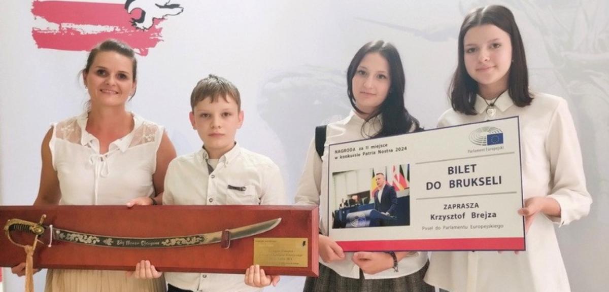 Uczniowie SP w Kotle Dużym wyróżnieni w Filmowym Konkursie Historycznym
