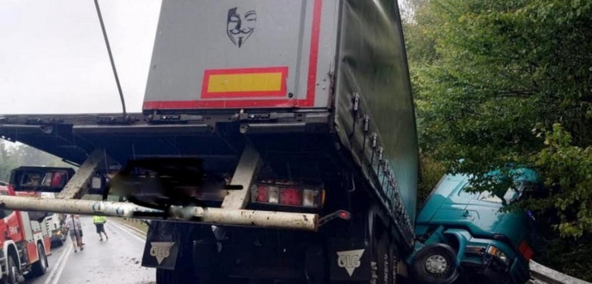 Nadmierna prędkość przyczyną kolizji na trasie Pisz- Ruciane-Nida