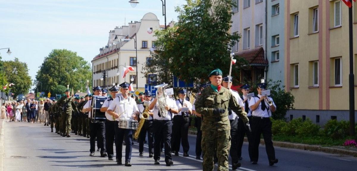Obchody Święta Wojska Polskiego w Piszu