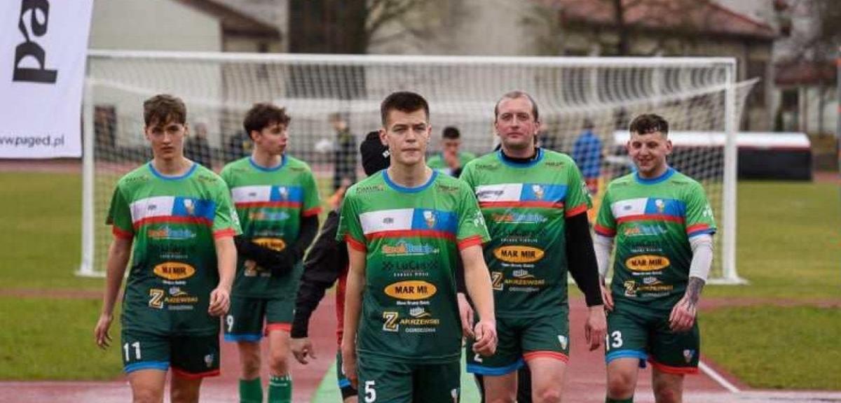 Mazur rozłożył Wojciechy na łopatki 7:2