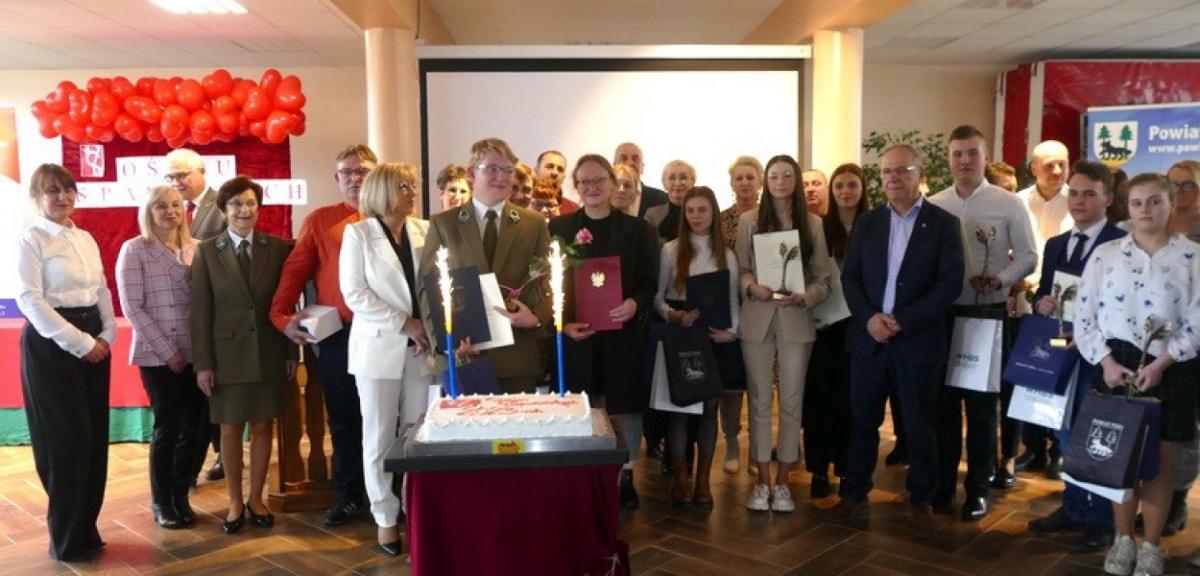 Wskażmy zaangażowanych społecznie. Rusza konkurs 8 wspaniałych