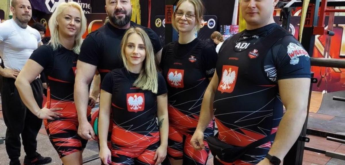 Pokazali moc! Zawodnicy Power Factory Pisz z medalami mistrzostw świata