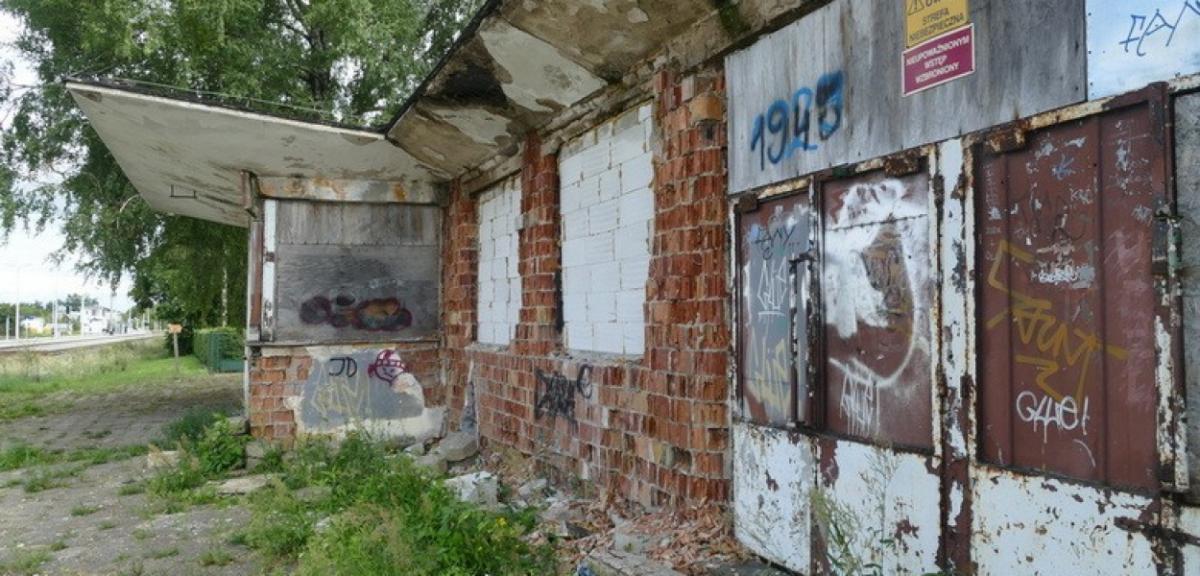  Dworzec w Piszu postraszy przez lata. Nie ma go w planach inwestycyjnych…