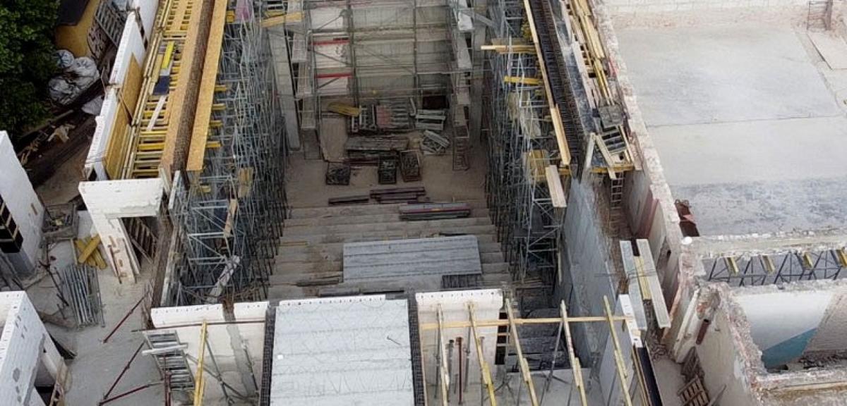 Sala widowiskowa przebudowywanego PDK. Zobacz widok z lotu ptaka
