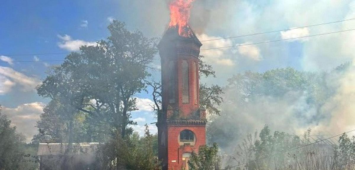 Zatrzymano sprawców podpalenia zabytkowej wieży w Rucianem-Nidzie