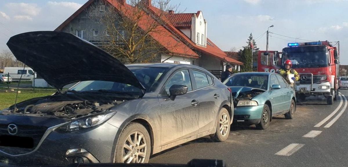 Zderzenie aut w Jeglinie