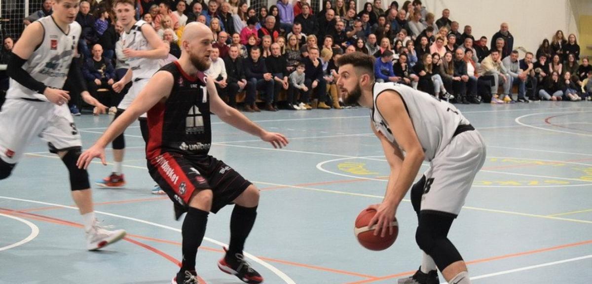 Koniec sezonu dla koszykarzy TSK Roś Pisz. Odpadamy z rundy playoff