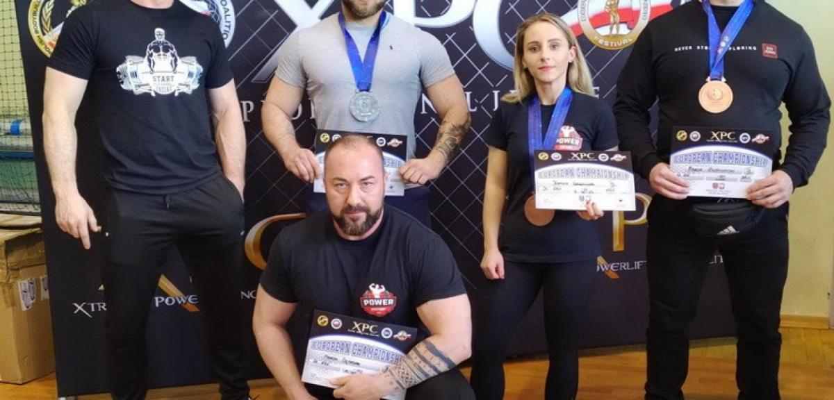 Piszanie na podium Mistrzostw Europy w Trójboju Siłowym