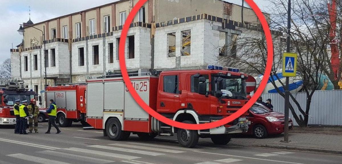Wypadek na budowie PDK. Zawaliła się konstrukcja pod wylewanym stropem