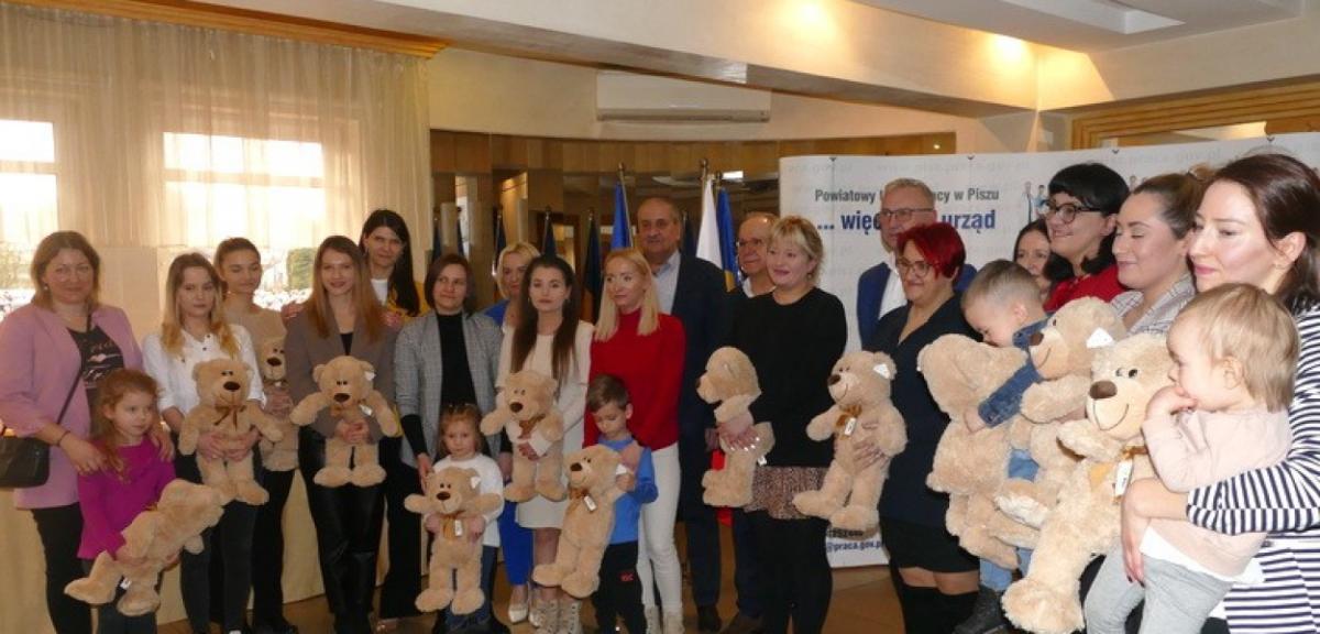  Jestem Rodzicem i Pracuję. Pilotażowy projekt Powiatowego Urzędu Pracy w…