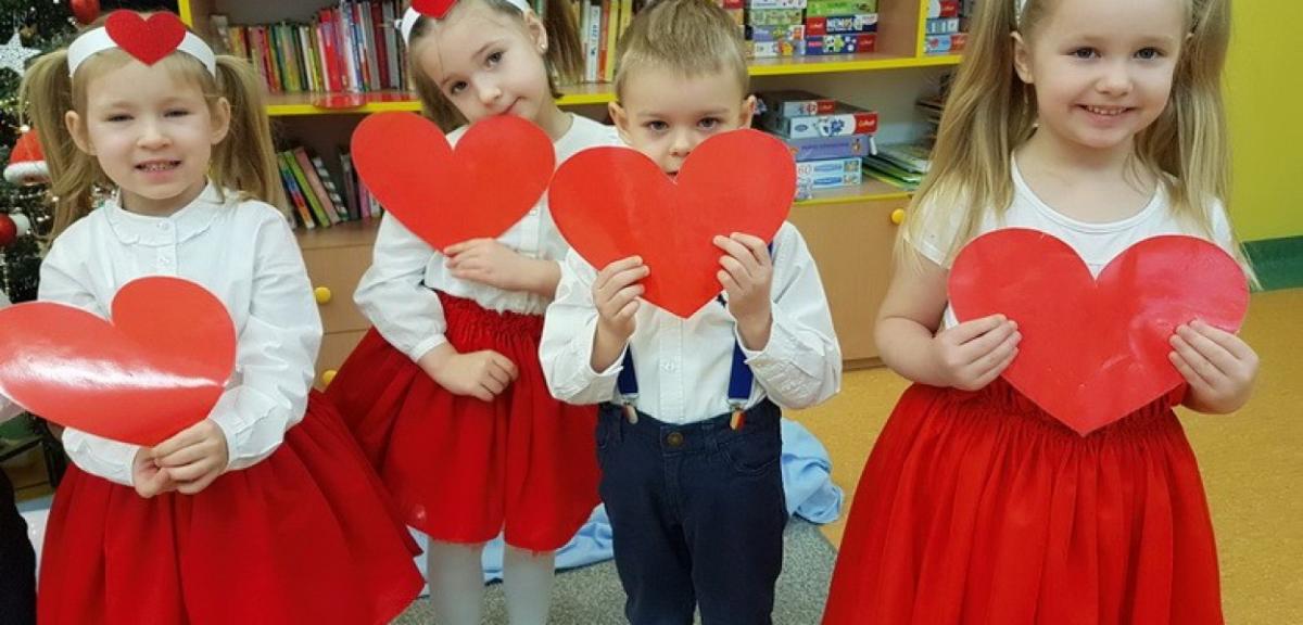 Takie duże serca biją dla naszych Babć i Dziadków