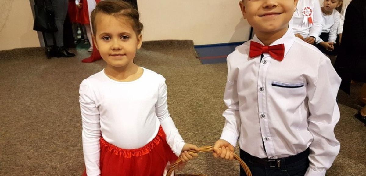 Polak mały i mała Polka obchodzili święto Ojczyzny