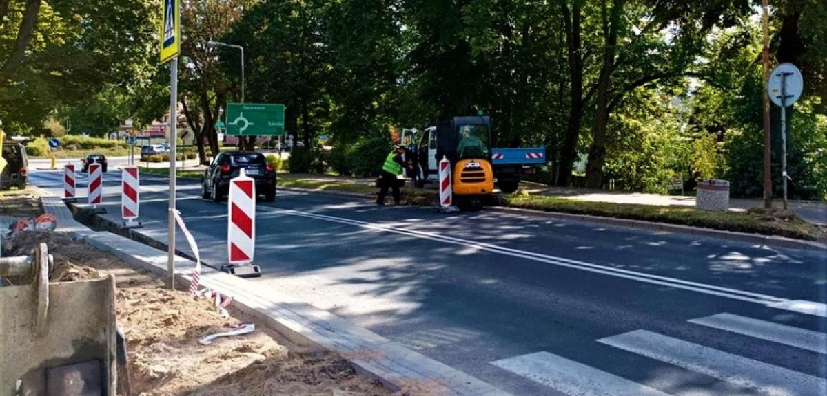  Przebudowa przejścia dla pieszych za mostem drogowym przy ul Wojska…
