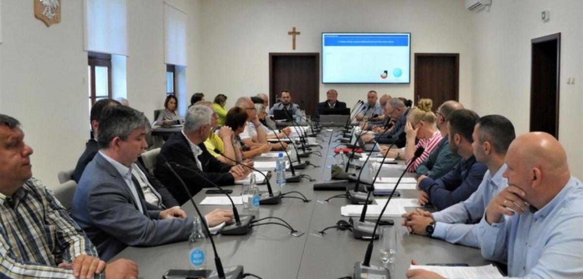 Absolutorium z tytułu wykonania budżetu Gminy Pisz za 2021r.