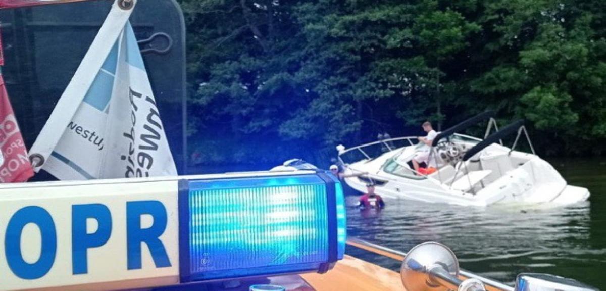 Wypadek na Bełdanach. Motorówka zderzyła się z żaglówką