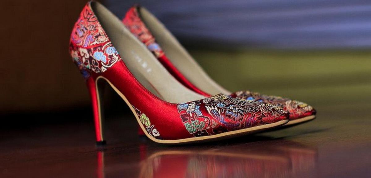 Wystawiając buty w internecie straciła 1000 zł