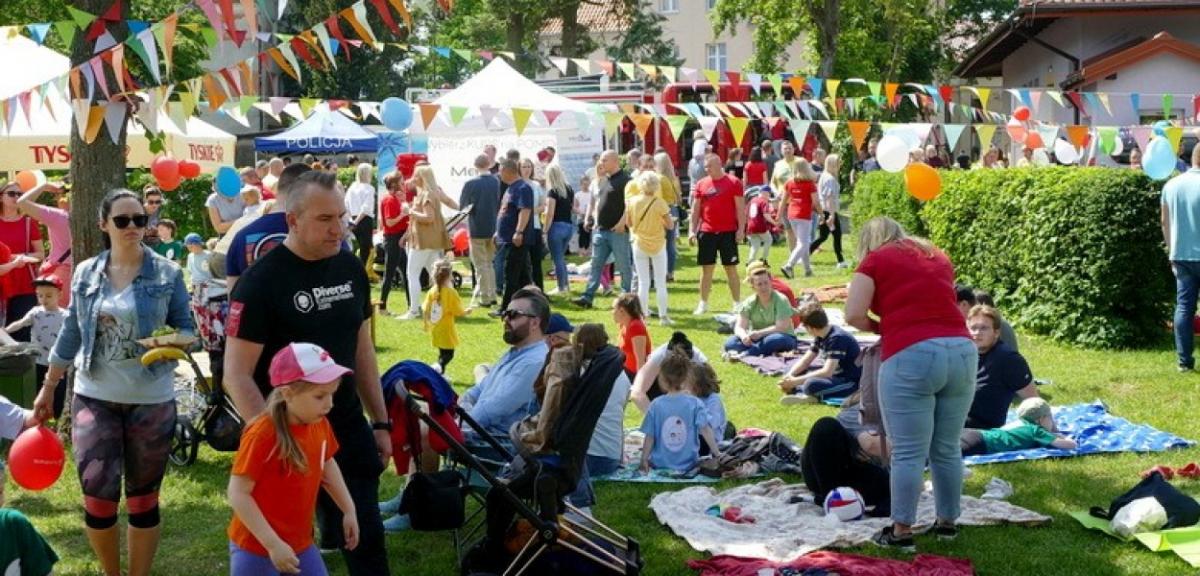 Przedszkolny piknik rodzinny. Było słonecznie, kolorowo i radośnie