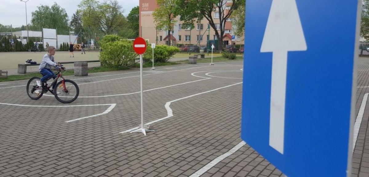 Ponad 40 uczniów SP nr 2 w Piszu zdało egzamin na kartę rowerową