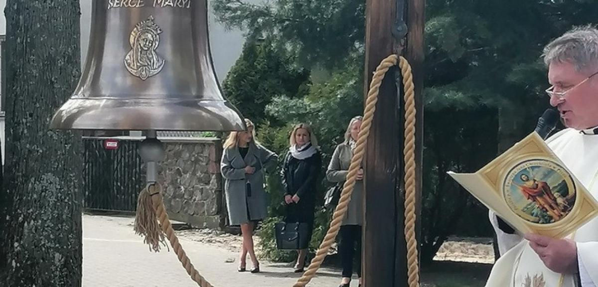  Nowy dzwon przy kościele pw. św. Jana Chrzciciela w Piszu został…