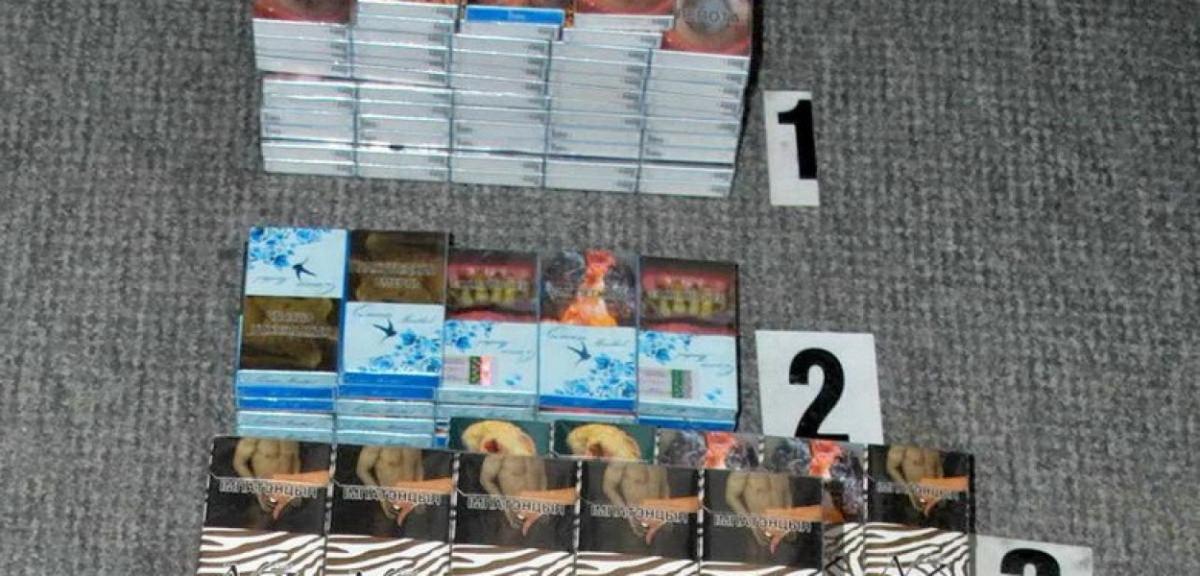 Ponad 800 paczek papierosów bez akcyzy na targowisku w Białej Piskiej
