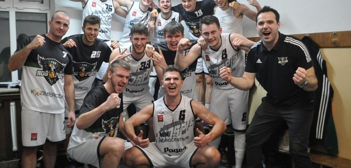 Byli głodni zwycięstwa. TSK Roś Pisz pokonał białostockie Żubry 76:72