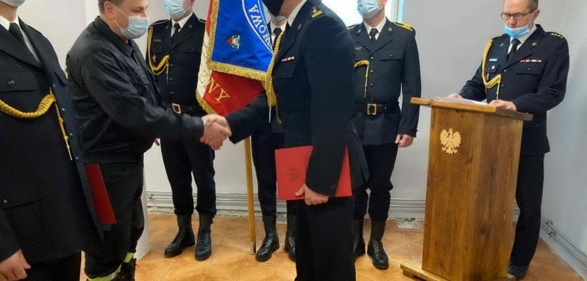 Awanse zawodowe w piskiej straży