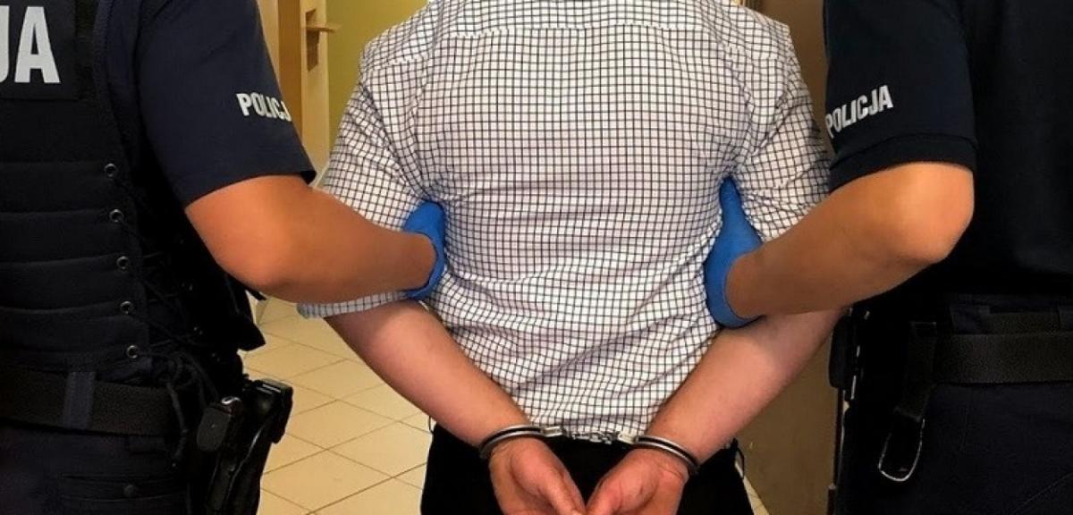 Poszukiwany listem gończym zatrzymany w sklepie za brak maseczki