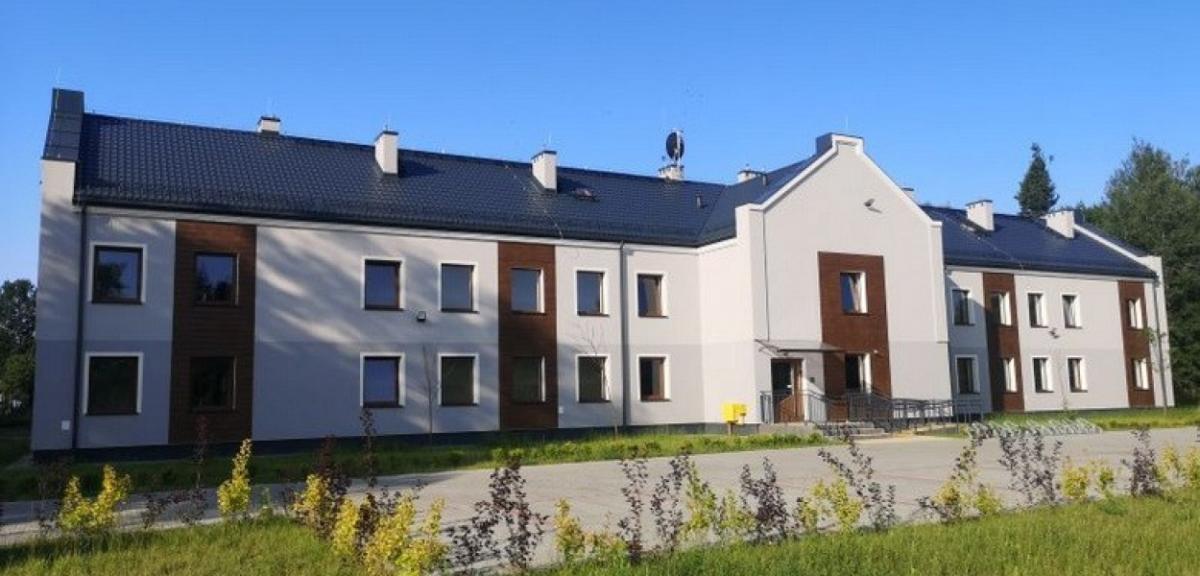 Budynek socjalny w Piszu ma pierwszych lokatorów