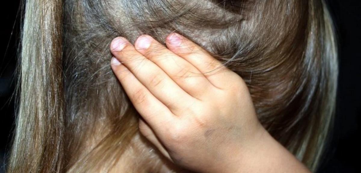 Usłyszał zarzut znęcania się nad konkubiną i jej córkami