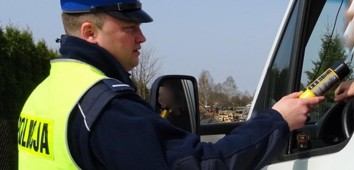 Bilans weekendu na drogach: 8 nietrzeźwych, 1 po narkotykach