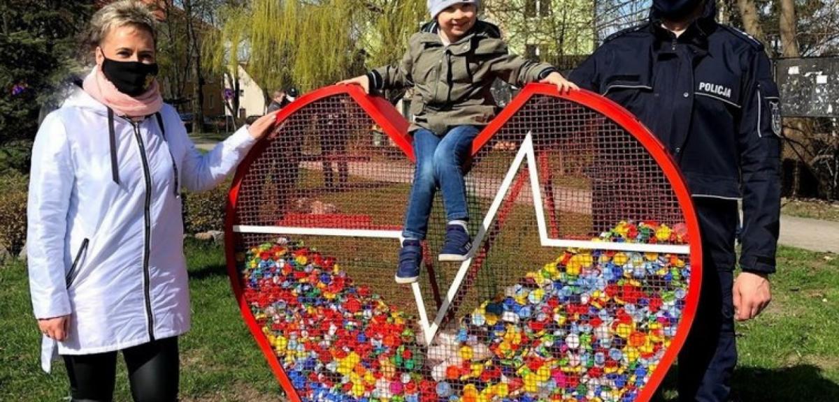 Orzysz: Większe serce na nakrętki