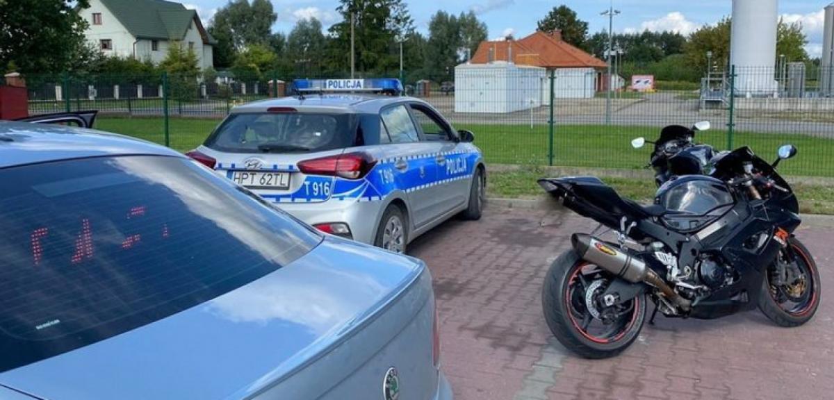 Niebezpieczne zachowania motocyklistów na piskich drogach 