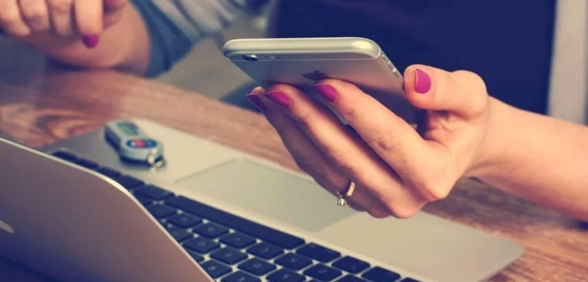 Unikajmy wizyt osobistych w urzędach i instytucjach